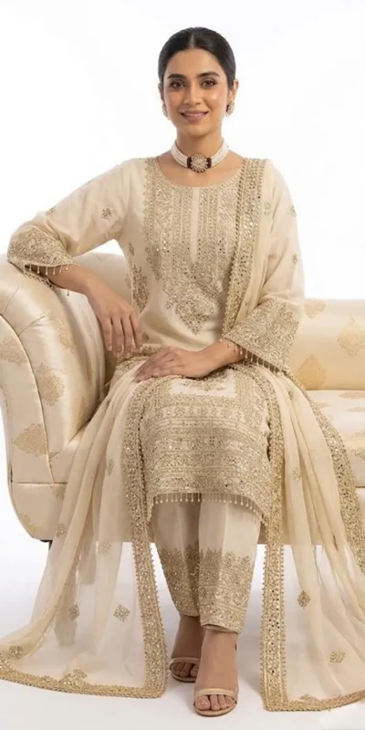 ZD 10020 Off White Chinon Silk Salwar Suit Perfect for Wedding, Party, Ganesh Chaturthi, Baby Shower, Makar Sankranti – . Affordable Price ₹1999. | Jump Suits, Straight Suits, Casual Suits, Creative suits, Designer Suits, Palazzo Suits, Party Wear Suits, Patiala Suits, Salwar suit