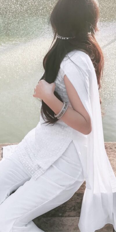 KD 1597 White Faux Georgette Lining: Soft Micro Inner with Sequins Work. Available at ₹999 only. Delivery 4-6 Working Days. Shop now. | Jump Suits, Straight Suits, Casual Suits, Creative suits, Designer Suits, Palazzo Suits, Party Wear Suits, Patiala Suits, Salwar suit
