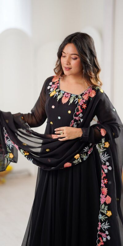 NSR 901 Black Faux Georgette Salwar Suit with Lace Work & Embroidery Work. Introductory Price ₹2099. Delivery 4-6 Working Days. Shop now. | Jump Suits, Straight Suits, Casual Suits, Creative suits, Designer Suits, Palazzo Suits, Party Wear Suits, Patiala Suits, Salwar suit
