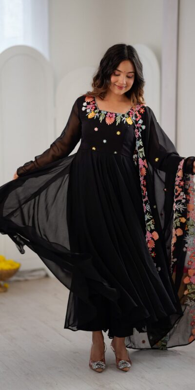 NSR 901 Black Faux Georgette Salwar Suit with Lace Work & Embroidery Work. Introductory Price ₹2099. Delivery 4-6 Working Days. Shop now. | Jump Suits, Straight Suits, Casual Suits, Creative suits, Designer Suits, Palazzo Suits, Party Wear Suits, Patiala Suits, Salwar suit