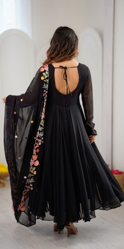 NSR 901 Black Faux Georgette Salwar Suit with Lace Work & Embroidery Work. Introductory Price ₹2099. Delivery 4-6 Working Days. Shop now. | Jump Suits, Straight Suits, Casual Suits, Creative suits, Designer Suits, Palazzo Suits, Party Wear Suits, Patiala Suits, Salwar suit