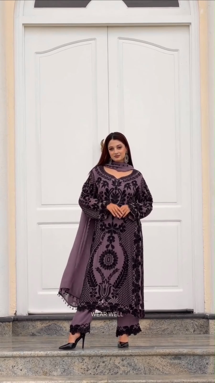 SRK 5364 Lavender Faux Georgette Salwar Suit erfect for Wedding, Party, Mehendi, Pongal, Reception – . Available at ₹2449 only. Delivery 4-6 Working Days | Jump Suits, Straight Suits, Casual Suits, Creative suits, Designer Suits, Palazzo Suits, Party Wear Suits, Patiala Suits, Salwar suit