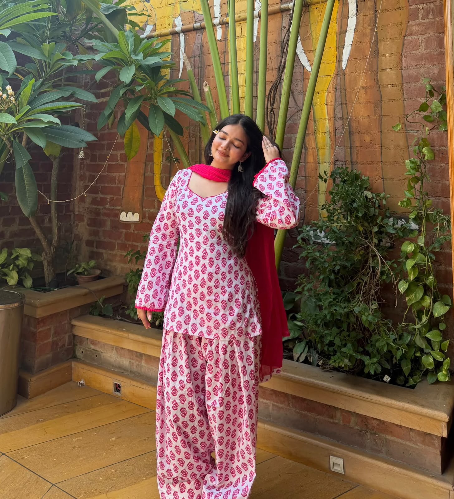 MF 537 Fancy Pink Color Cambric Cotton Printed Salwar Suit . Special Price ₹1949. Delivery 4-6 Working Days. Online Shop now. | Jump Suits, Straight Suits, Casual Suits, Creative suits, Designer Suits, Palazzo Suits, Party Wear Suits, Patiala Suits, Salwar suit