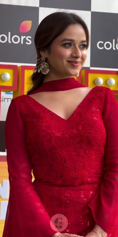VLM 329 Red Faux Georgette Salwar Suit erfect for Wedding, Party, Mehendi, Pongal, Reception – . Available at ₹1999 only. Delivery 4-6 Working Days | Jump Suits, Straight Suits, Casual Suits, Creative suits, Designer Suits, Palazzo Suits, Party Wear Suits, Patiala Suits, Salwar suit