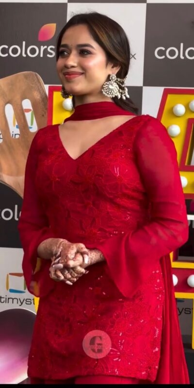 VLM 329 Red Faux Georgette Salwar Suit erfect for Wedding, Party, Mehendi, Pongal, Reception – . Available at ₹1999 only. Delivery 4-6 Working Days | Jump Suits, Straight Suits, Casual Suits, Creative suits, Designer Suits, Palazzo Suits, Party Wear Suits, Patiala Suits, Salwar suit