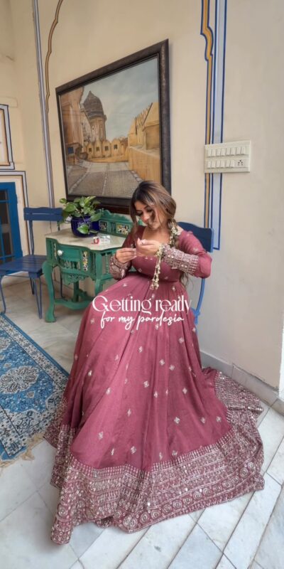 KD1589 Peach Color Mul Chanderi Silk Mul Chanderi Silk Thread Embroidery Gown Delivery 4-6 Working Days. Online Shop now. | Bollywood Gowns, Creative Gowns, Designer Gowns, Embroidered Gowns, Gowns, Party Wear Gowns