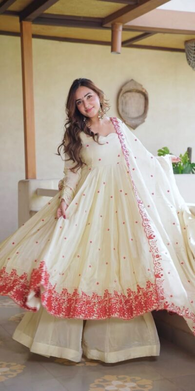 SRK 5360 Off White Dimond Silk Salwar Suit Perfect for Wedding, Party, Cultural Events, Traditional Day, Durga Puja –Affordable Price ₹2449/-. Delivery | Jump Suits, Straight Suits, Casual Suits, Creative suits, Designer Suits, Palazzo Suits, Party Wear Suits, Patiala Suits, Salwar suit