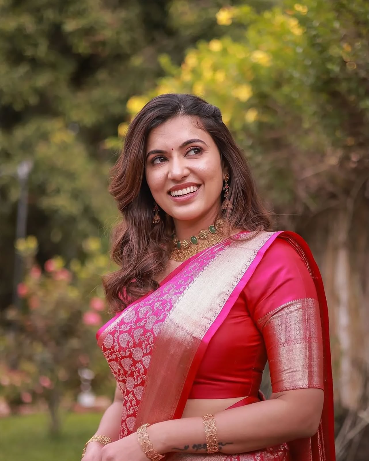 KPR 234 Gajri Soft Lichi Silk Saree with Lace Work & Lace Border. Introductory Price ₹1349. Delivery 4-6 Working Days. Shop now. | Bollywood Sarees, Creative Sarees, Designer Sarees, Embroidered Sarees, Ethnic Saree, Modern Digital sarees, Party Wear Sarees, Sarees
