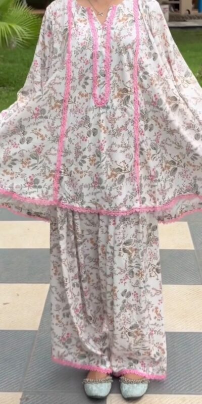 SRK 3180 Pink Natural Crep Lace Work & Digital Print Salwar Suit . Exclusive Offer ₹1949. Delivery 4-6 Working Days. Shop now. | Jump Suits, Straight Suits, Casual Suits, Creative suits, Designer Suits, Palazzo Suits, Party Wear Suits, Patiala Suits, Salwar suit
