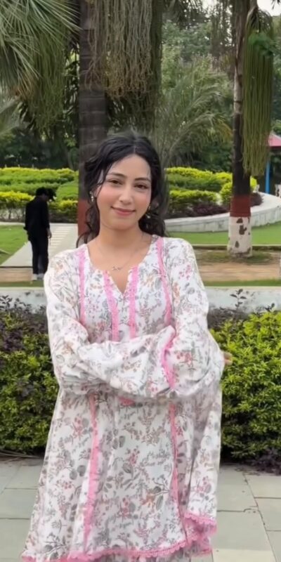 SRK 3180 Pink Natural Crep Lace Work & Digital Print Salwar Suit . Exclusive Offer ₹1949. Delivery 4-6 Working Days. Shop now. | Jump Suits, Straight Suits, Casual Suits, Creative suits, Designer Suits, Palazzo Suits, Party Wear Suits, Patiala Suits, Salwar suit