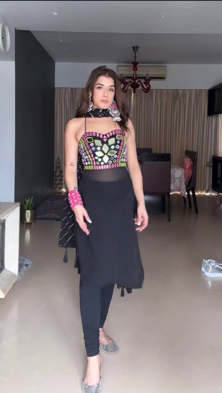 RTC 5750 Black Black Faux Georgette Salwar Suit Perfect for Wedding, Party, Family Gatherings, Makar Sankranti, Baisakhi – Exclusive Offer ₹1699. Delivery | Jump Suits, Straight Suits, Casual Suits, Creative suits, Designer Suits, Palazzo Suits, Party Wear Suits, Patiala Suits, Salwar suit