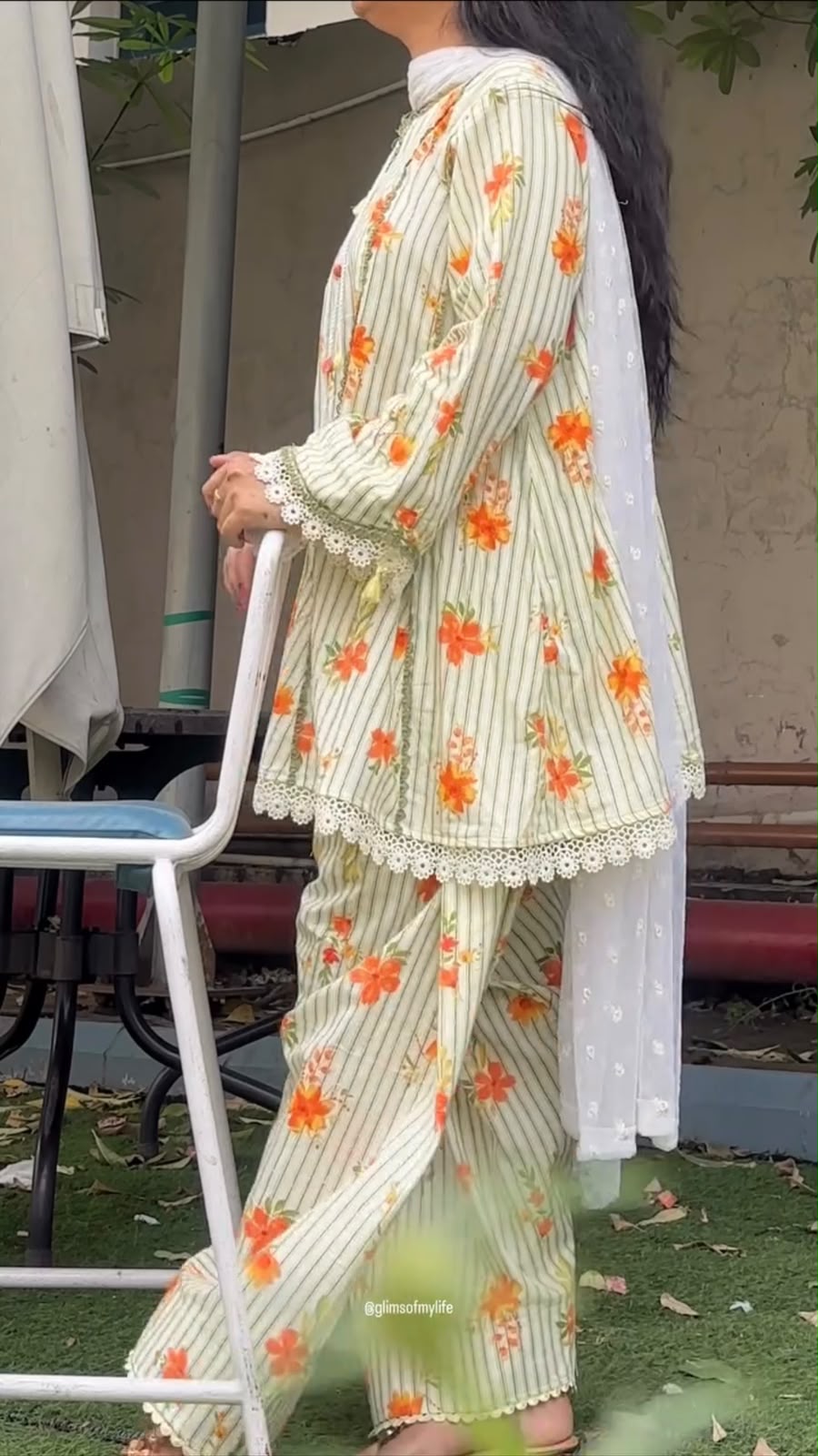 SRK 5362 Off White Natural Crep Lace Work & Digital Print Salwar Suit . Exclusive Offer ₹1899. Delivery 4-6 Working Days. Shop now. | Jump Suits, Straight Suits, Casual Suits, Creative suits, Designer Suits, Palazzo Suits, Party Wear Suits, Patiala Suits, Salwar suit