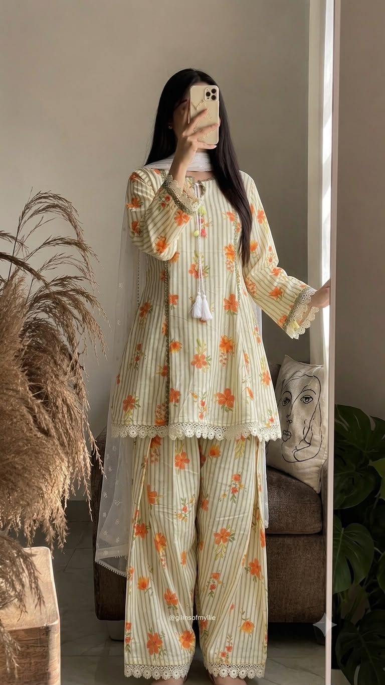 SRK 5362 Off White Natural Crep Lace Work & Digital Print Salwar Suit . Exclusive Offer ₹1899. Delivery 4-6 Working Days. Shop now. | Jump Suits, Straight Suits, Casual Suits, Creative suits, Designer Suits, Palazzo Suits, Party Wear Suits, Patiala Suits, Salwar suit