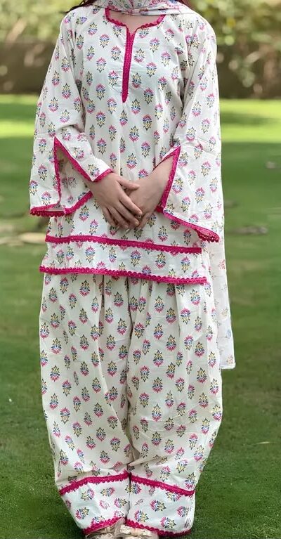 ZSR 3178 Pink Color Natural Crep Salwar Suit with Digital Print. Get it for ₹1999. Delivery 4-6 Working Days. Online Shop now. | Jump Suits, Straight Suits, Casual Suits, Creative suits, Designer Suits, Palazzo Suits, Party Wear Suits, Patiala Suits, Salwar suit