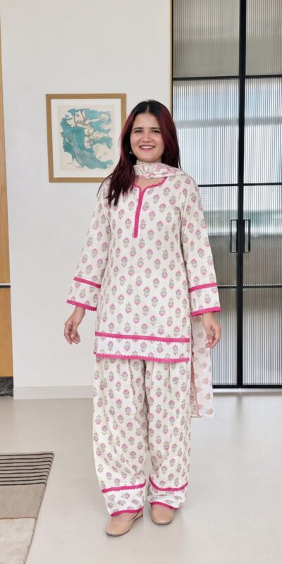 ZSR 3178 Pink Color Natural Crep Salwar Suit with Digital Print. Get it for ₹1999. Delivery 4-6 Working Days. Online Shop now. | Jump Suits, Straight Suits, Casual Suits, Creative suits, Designer Suits, Palazzo Suits, Party Wear Suits, Patiala Suits, Salwar suit