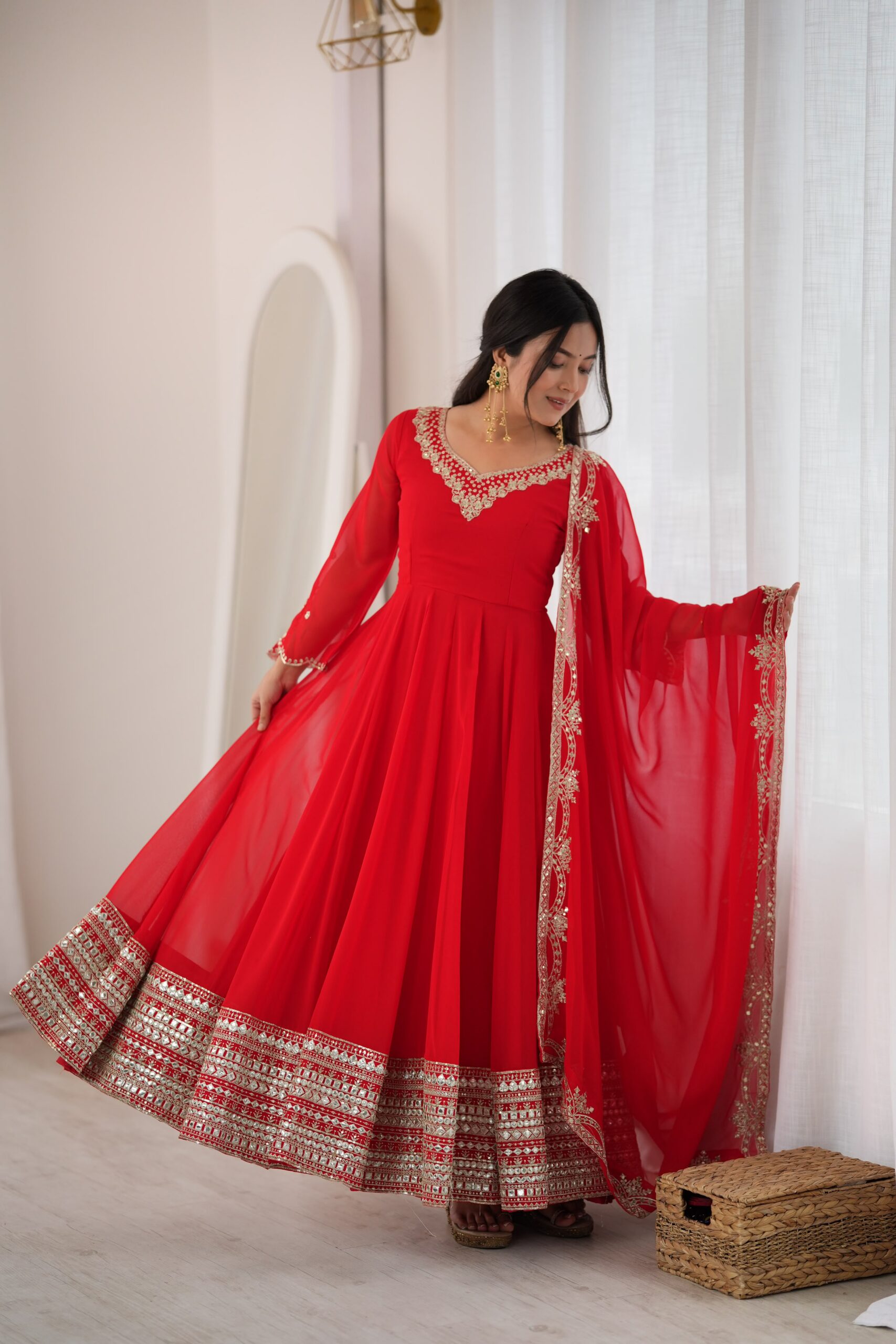 SSR 549 Red Fox Perfect for Wedding, Party, Durga Puja, Diwali, Anniversary –Georgette Gown. Now at just ₹2449. Delivery 4-6 Working Days. Shop now. | Bollywood Gowns, Creative Gowns, Designer Gowns, Embroidered Gowns, Gowns, Party Wear Gowns