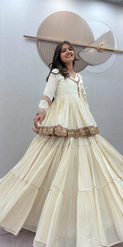 PC 596 Off White in Pure Cotton Mirror Work & Gamthi Work Lehenga Choli . Exclusive Offer ₹2999. Delivery 4-6 Working Days. Shop now. | Bollywood Lehenga, Creative Lehenga, Designer Lehenga, Embroidered Lehenga, Lehenga, Party Wear Lehenga