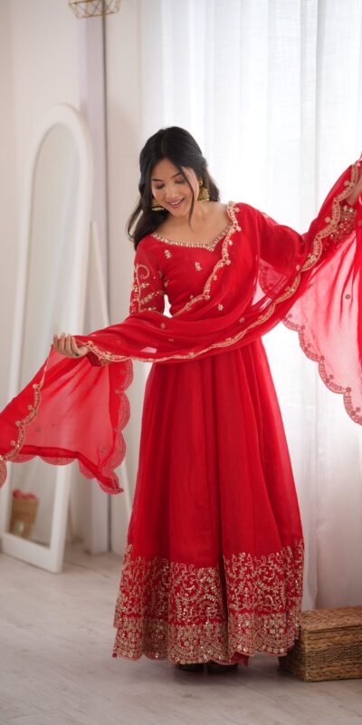 ZSR 3185 Red Fendy Silk Gown with Embroidery Work & Sequins Work. Special Price ₹2399. Delivery 4-6 Working Days. Shop now. | Bollywood Gowns, Creative Gowns, Designer Gowns, Embroidered Gowns, Gowns, Party Wear Gowns