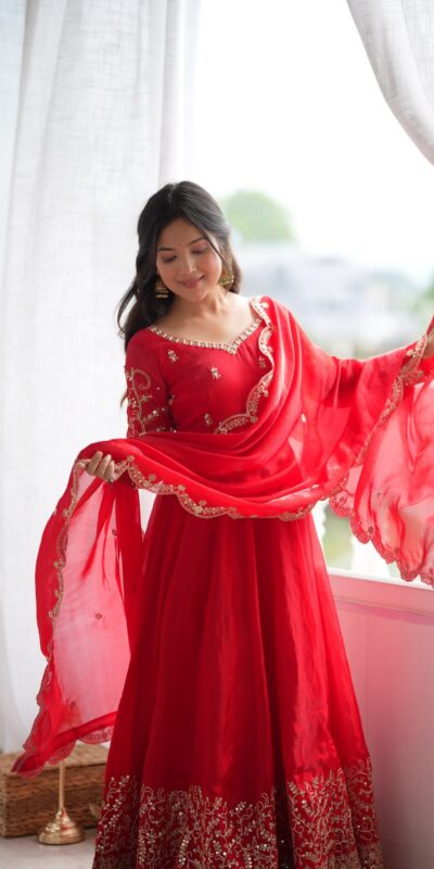 ZSR 3185 Red Fendy Silk Gown with Embroidery Work & Sequins Work. Special Price ₹2399. Delivery 4-6 Working Days. Shop now. | Bollywood Gowns, Creative Gowns, Designer Gowns, Embroidered Gowns, Gowns, Party Wear Gowns