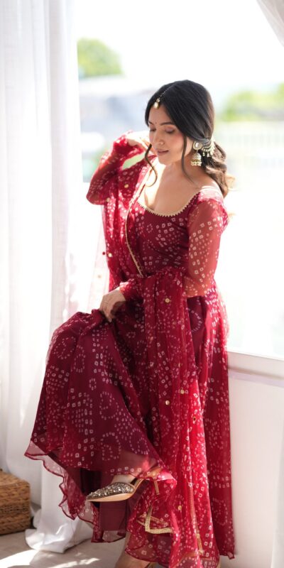 SRK 5368 Maroon Faux Georgette Salwar Suit with Mirror Work & Embroidery Work. Get it for ₹2149. Delivery 4-6 Working Days. Shop now. | Jump Suits, Straight Suits, Casual Suits, Creative suits, Designer Suits, Palazzo Suits, Party Wear Suits, Patiala Suits, Salwar suit