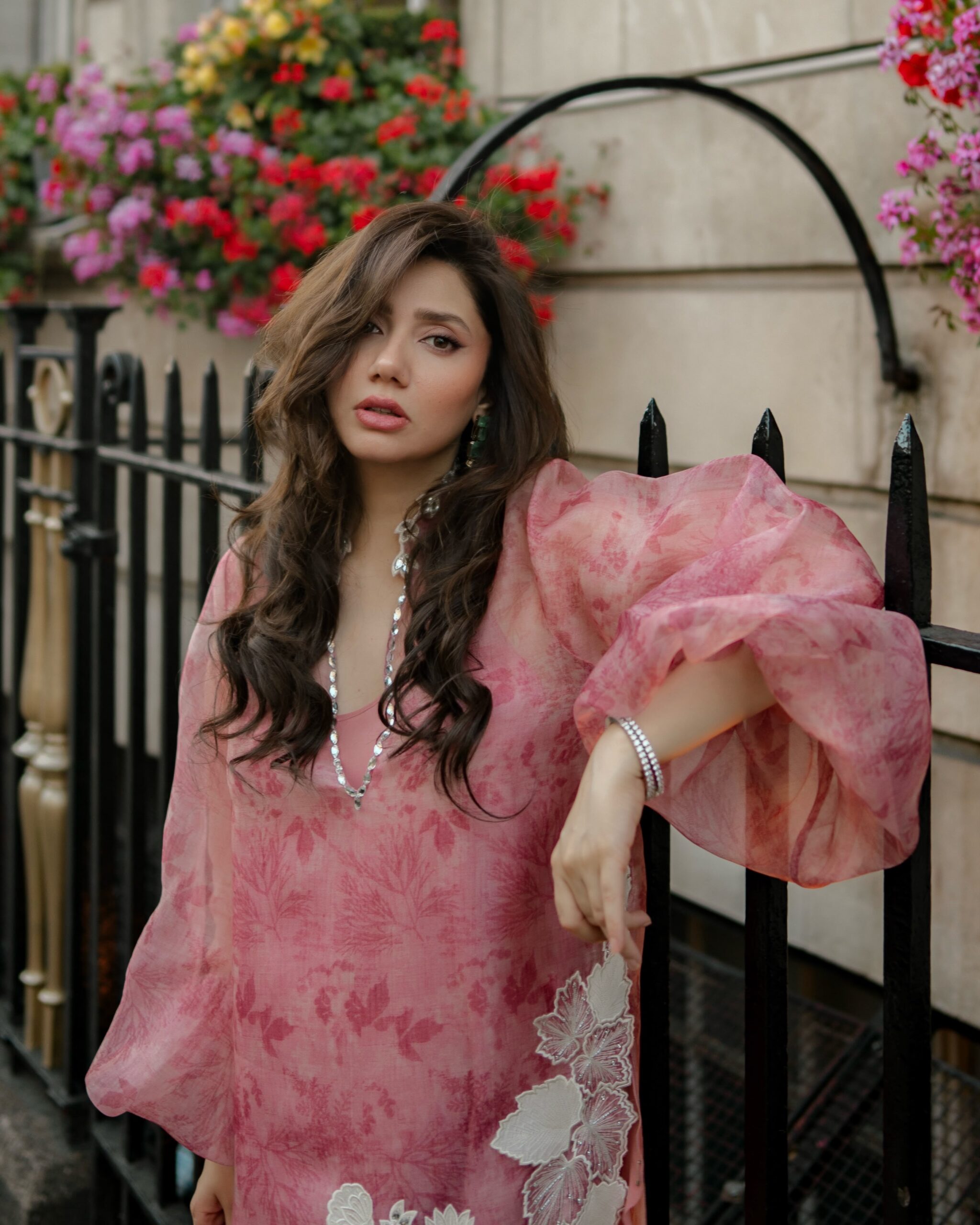 RTC 6054 Peach Colour Organza Silk Salwar Suit with Designer Work. Exclusive Offer ₹2099. Delivery 4-6 Working Days. Shop now. | Jump Suits, Straight Suits, Casual Suits, Creative suits, Designer Suits, Palazzo Suits, Party Wear Suits, Patiala Suits, Salwar suit