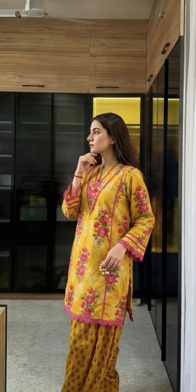 NSR 909 Yellow Color Natural Crep Salwar Suit with Digital Print. Get it for ₹1999. Delivery 4-6 Working Days. Online Shop now. | Jump Suits, Straight Suits, Casual Suits, Creative suits, Designer Suits, Palazzo Suits, Party Wear Suits, Patiala Suits, Salwar suit