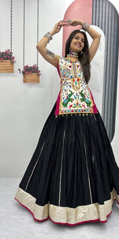 PC N43 Black in Pure Cotton Mirror Work & Gamthi Work Lehenga Choli . Exclusive Offer ₹2949. Delivery 4-6 Working Days. Shop now. | Bollywood Lehenga, Creative Lehenga, Designer Lehenga, Embroidered Lehenga, Lehenga, Party Wear Lehenga