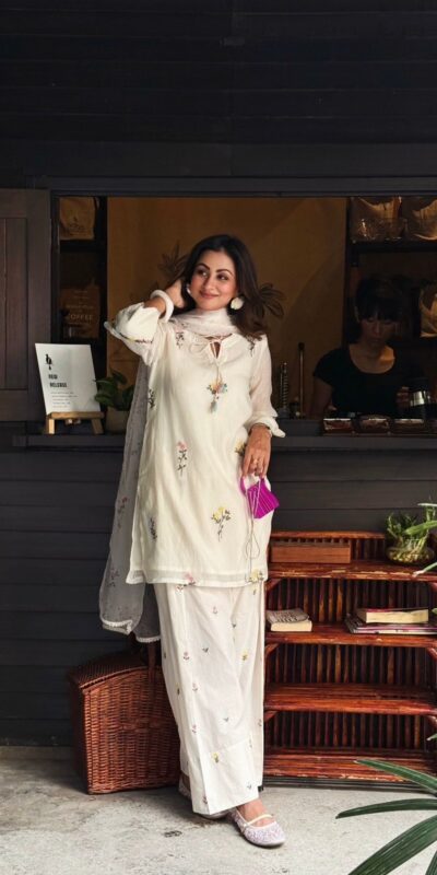 AD 246 White Mul Chanderi Salwar Suit with Embroidery Work & Sequins Work. Festive Deal ₹2899. Delivery 4-6 Working Days. Shop nowp | Jump Suits, Straight Suits, Casual Suits, Creative suits, Designer Suits, Palazzo Suits, Party Wear Suits, Patiala Suits, Salwar suit