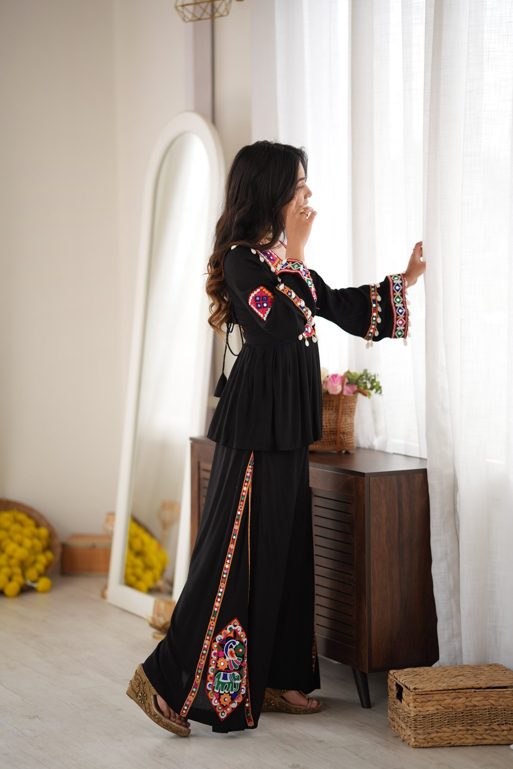 SP 93 Black Rayon Salwar Suit with Embroidery Work & Thread Embroidery. Best Price ₹2149. Delivery 4-6 Working Days. Shop now. | Jump Suits, Straight Suits, Casual Suits, Creative suits, Designer Suits, Palazzo Suits, Party Wear Suits, Patiala Suits, Salwar suit
