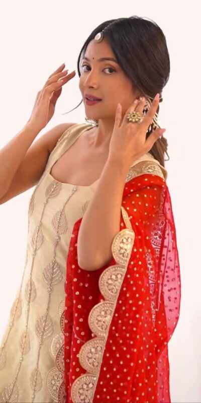 ND 5042 Off White in Color Natural Crepe Embroidery Work Salwar Suit . Affordable Price ₹2249. Delivery 4-6 Working Days. Shop now. | Jump Suits, Straight Suits, Casual Suits, Creative suits, Designer Suits, Palazzo Suits, Party Wear Suits, Patiala Suits, Salwar suit