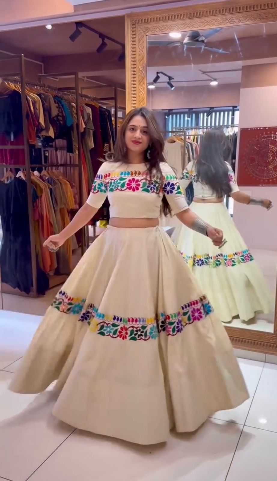 AD 211 White Kora Cotton Lehenga Choli erfect for Wedding, Party, Haldi, Traditional Day, Makar Sankranti – . Special Price ₹2049. Delivery 4-6 Working | Bollywood Lehenga, Creative Lehenga, Designer Lehenga, Embroidered Lehenga, Lehenga, Party Wear Lehenga