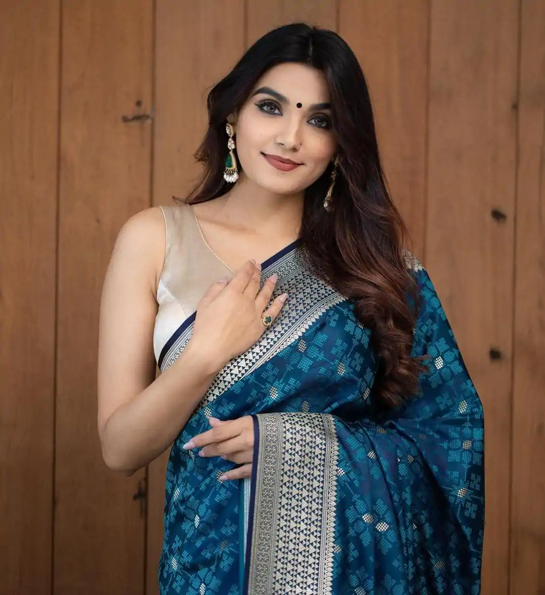 DDF TWINKLE Peacock Blue Color Soft Lichi Silk With Ordinary Design Saree Casual, Party Wear, Wedding, Events Etc. Expected Delivery 4-6 Working Days 1399/- | Bollywood Sarees, Creative Sarees, Designer Sarees, Embroidered Sarees, Ethnic Saree, Modern Digital sarees, Party Wear Sarees, Sarees