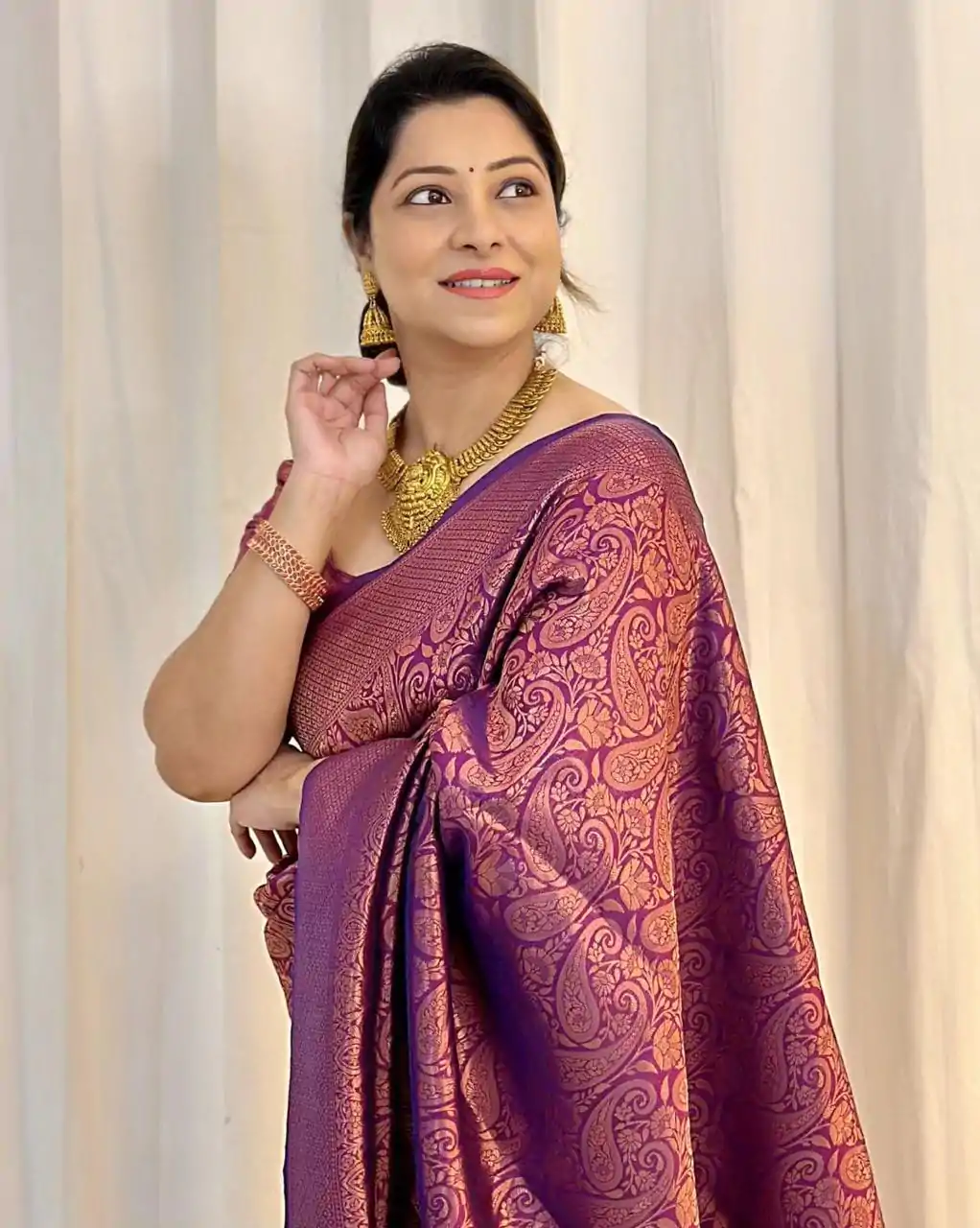 GKT Mango Wine Color Rich Pallu & Jacquard Work Kubera pattu saree Casual, Party Wear, Wedding, Events Etc. Expected Delivery 4-6 Working Days 1699/- | Bollywood Sarees, Creative Sarees, Designer Sarees, Embroidered Sarees, Ethnic Saree, Modern Digital sarees, Party Wear Sarees, Sarees