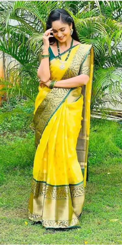 DDF Yellow Green Soft Lichi Silk With Ordinary Design Saree Casual, Party Wear, Wedding, Events, Etc. Expected Delivery 4-6 Working Days 1499/- | Bollywood Sarees, Creative Sarees, Designer Sarees, Embroidered Sarees, Ethnic Saree, Modern Digital sarees, Party Wear Sarees, Sarees