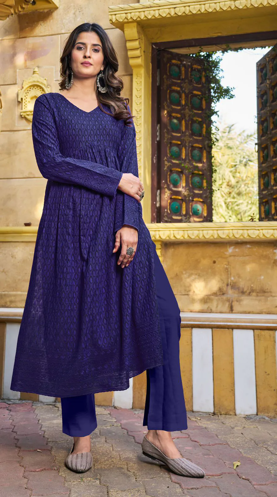 INLI Schiffli Navy Blue Color Heavy Rayon with Schiffli Work Kurti Casual, Wedding, Party, Festive, Events Etc. Expected Delivery 4-6 Working Days @1699/- | Bollywood Kurti, Creative Kurtis, Designer Kurti, Kurti, Party Wear Kurti, Selfie Kurti