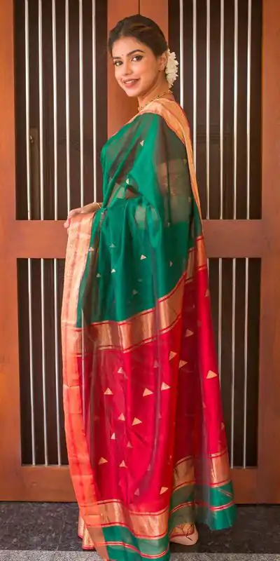 DDF Triveni Green  Color Banarasi Soft Silk Ordinary Design Saree Casual, Party Wear, Wedding, Events, Etc. Expected Delivery 4-6 Working Days 1499/- | Bollywood Sarees, Creative Sarees, Designer Sarees, Embroidered Sarees, Ethnic Saree, Modern Digital sarees, Party Wear Sarees, Sarees