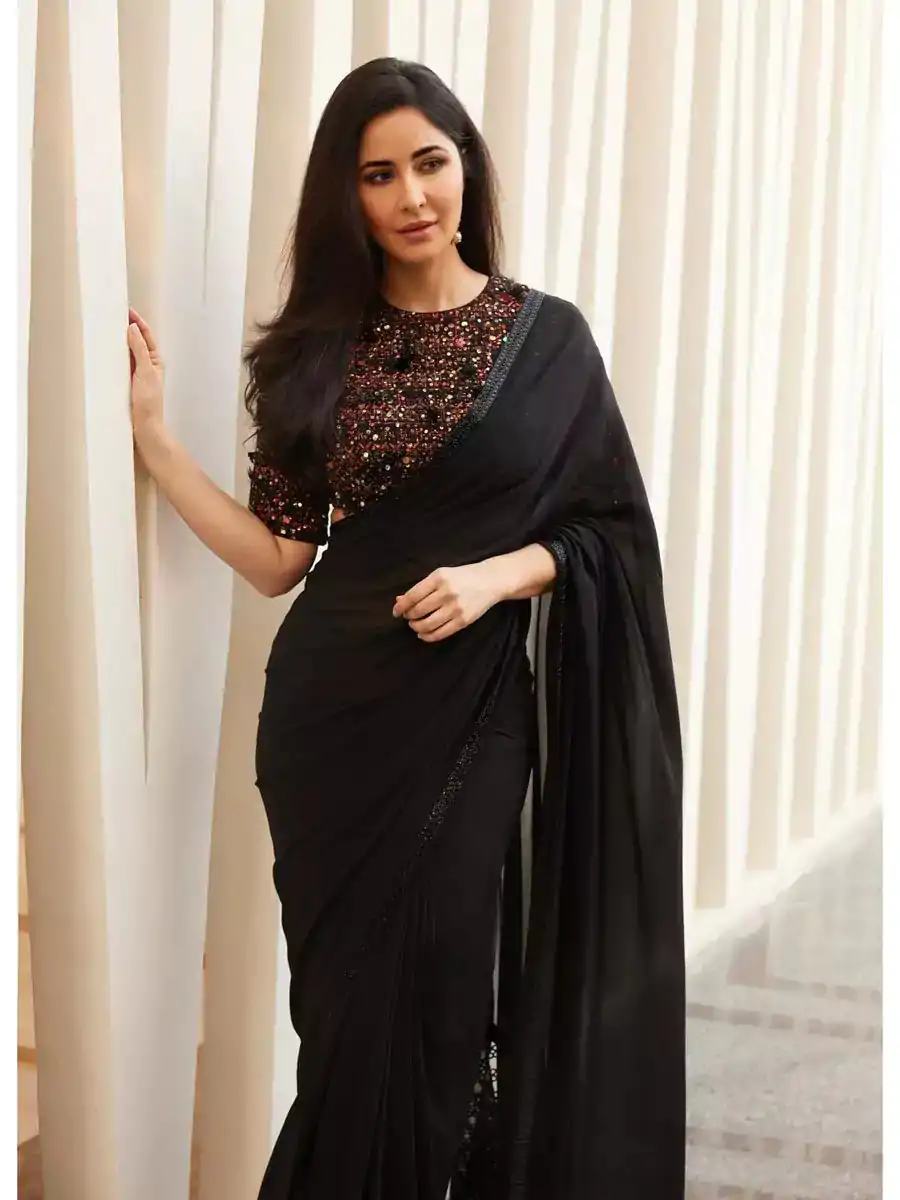 Rangoli Katrina Black Color Black Georgette sparkle lace border Saree Casual, Party Wear, Wedding, Events, Etc. Expected Delivery 4-6 Working Days 1549/- | Bollywood Sarees, Creative Sarees, Designer Sarees, Embroidered Sarees, Ethnic Saree, Modern Digital sarees, Party Wear Sarees, Sarees