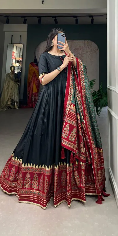 YNF 5007 Black Color Tussar Silk Print With Foil Printed Gown Casual, Wedding, Party, Festive, Events Etc. Expected Delivery 4-6 Working Days @2049/- | Bollywood Gowns, Creative Gowns, Designer Gowns, Embroidered Gowns, Gowns, Party Wear Gowns