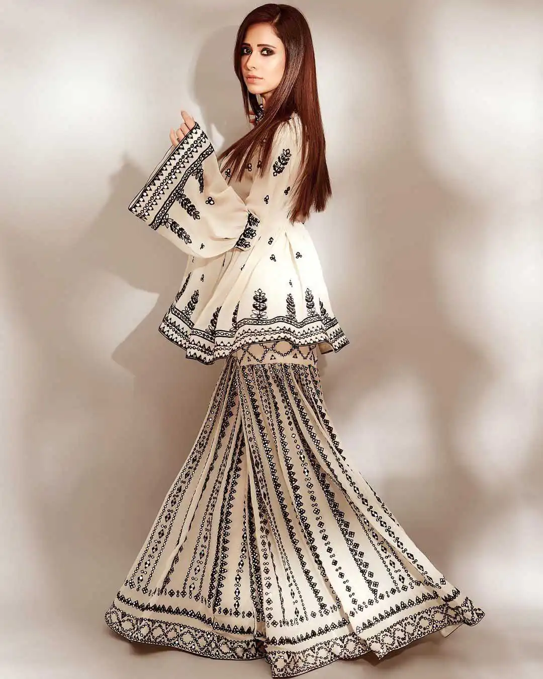 NSR 1139 White & Black Top : Heavy Georgette Top Work : Embroidery Work With Embroidered Bell Sleeve Party, Daily, Wedding, Events @ | Casual Suits, Creative suits, Designer Suits, Palazzo Suits, Party Wear Suits, Salwar suit, Straight Suits