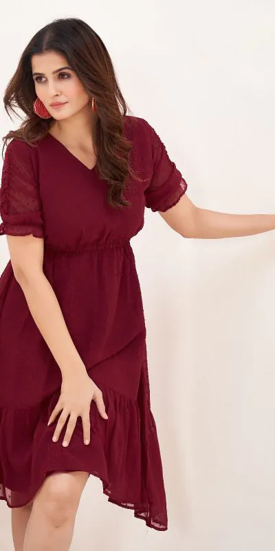 INLI Charming Red Color Heavy Georgette Butti Kurti Casual, Wedding, Party, Festive, Events Etc. Expected Delivery 4-6 Working Days @1299/- | Bollywood Kurti, Creative Kurtis, Designer Kurti, Kurti, Party Wear Kurti, Selfie Kurti