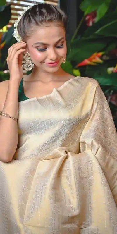 KP 5054 White Color Soft Lichi Silk Jacquard Rich Pallu Saree Casual, Party Wear, Wedding, Events Etc. Expected Delivery 4-6 Working Days @1349/- | Bollywood Sarees, Creative Sarees, Designer Sarees, Embroidered Sarees, Ethnic Saree, Modern Digital sarees, Party Wear Sarees, Sarees
