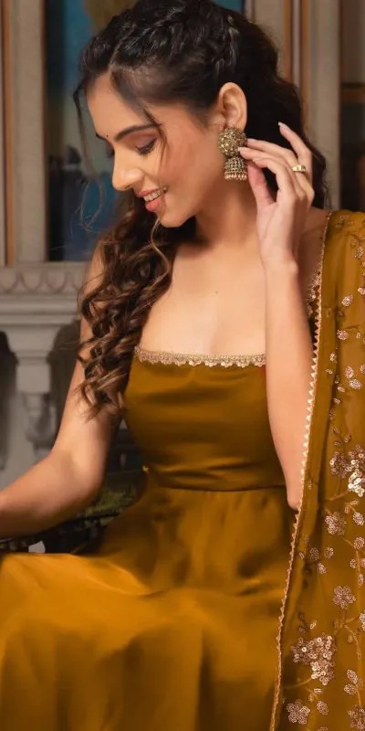 SRK 5128 Coffee Color Heavy Faux Georgette With Fully Flair Salwar Suit Wedding, Party, Festive, Events Expected Delivery 4-6 Working Days @ 1899/- | Jump Suits, Casual Suits, Creative suits, Designer Suits, Palazzo Suits, Party Wear Suits, Patiala Suits, Salwar suit, Straight Suits