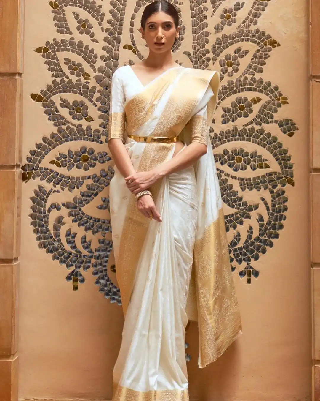 MB™️ 3213 Off White Color Soft Kanjivaram Pattu Jacquard Silk Saree Gold ,Silver Zari Weaving Casual, Party Wear, Festival, Events, . 4-6 Working Days @1499 | Bollywood Sarees, Creative Sarees, Designer Sarees, Embroidered Sarees, Ethnic Saree, Modern Digital sarees, Party Wear Sarees, Sarees