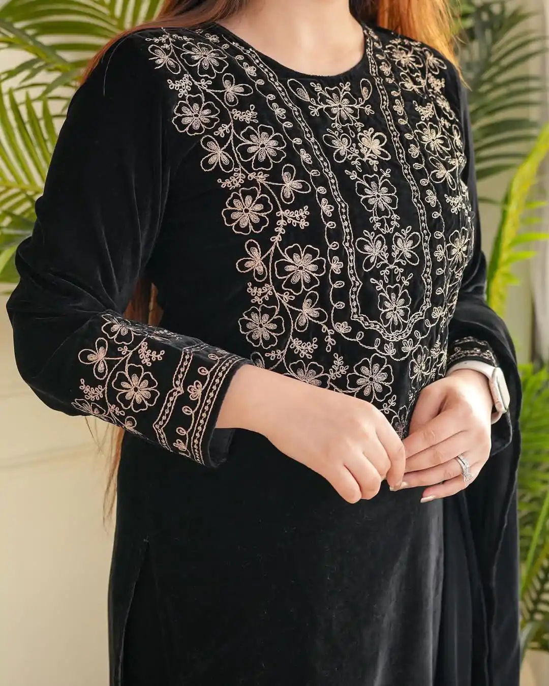 LG-1786 Black Color Viscos Velvet Embroidery Salwar Suit Paint Free Size Casual, Wedding, Festive, Events Etc. Expected Delivery 4-6 Working Days @1899/- | Casual Suits, Creative suits, Designer Suits, Party Wear Suits, Patiala Suits, Salwar suit, Straight Suits