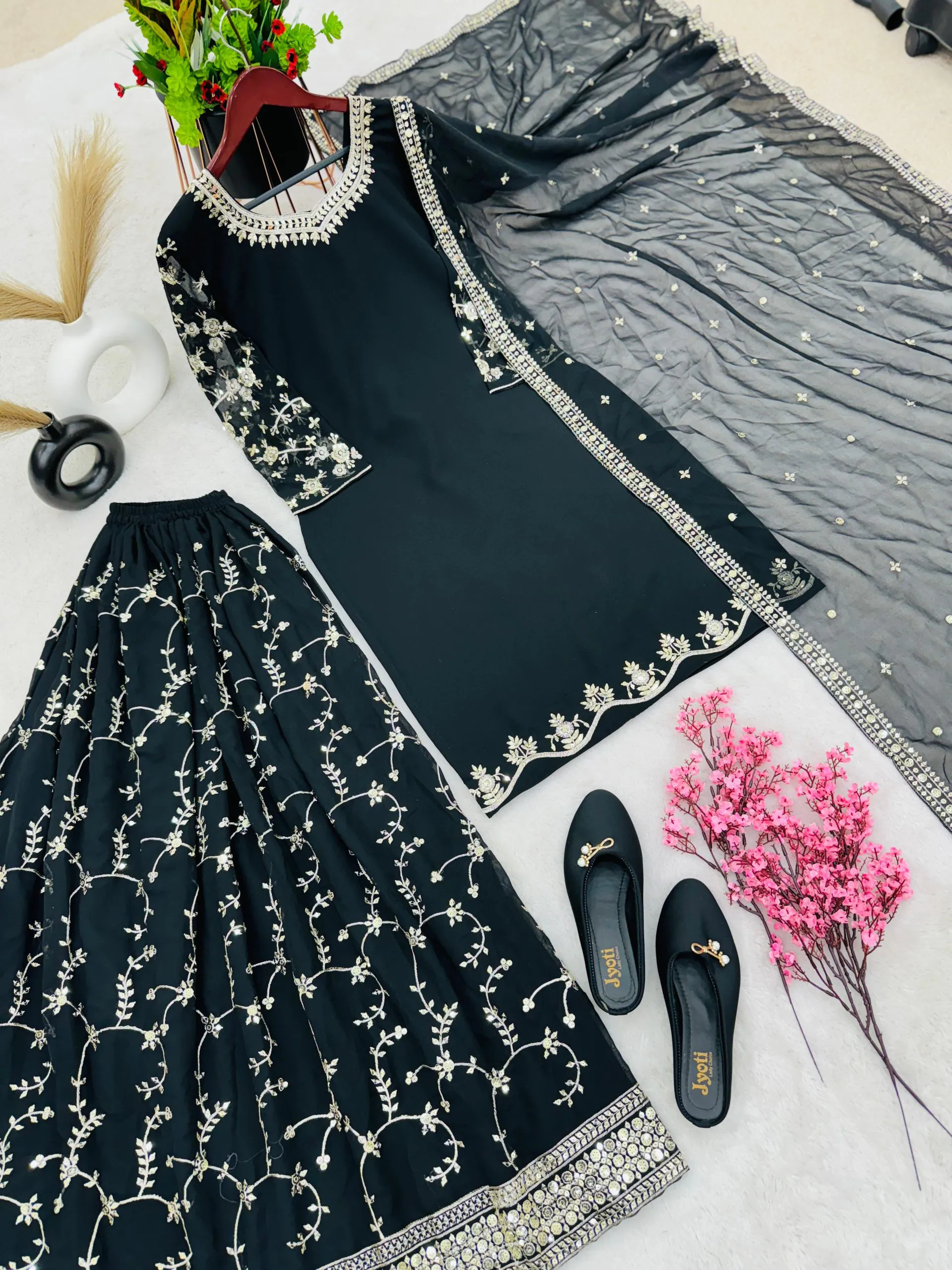 SRK 5135 Black Color Georgette Embroidery Sequence Salwar Suit Wedding, Party, Festive, Events Expected Delivery 4-6 Working Days @ 1999/- | Jump Suits, Casual Suits, Creative suits, Designer Suits, Palazzo Suits, Party Wear Suits, Patiala Suits, Salwar suit, Straight Suits