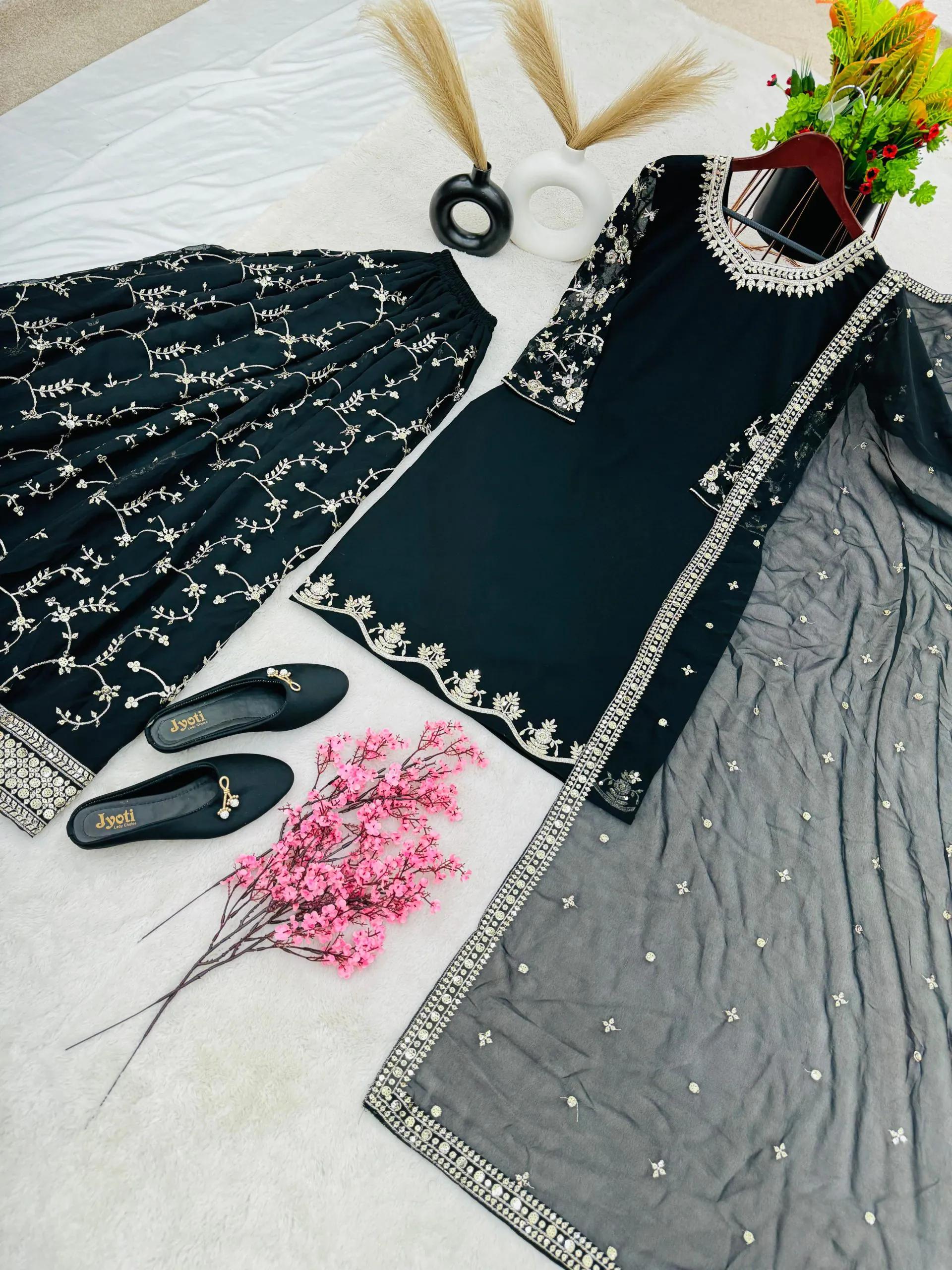 SRK 5135 Black Color Georgette Embroidery Sequence Salwar Suit Wedding, Party, Festive, Events Expected Delivery 4-6 Working Days @ 1999/- | Jump Suits, Casual Suits, Creative suits, Designer Suits, Palazzo Suits, Party Wear Suits, Patiala Suits, Salwar suit, Straight Suits