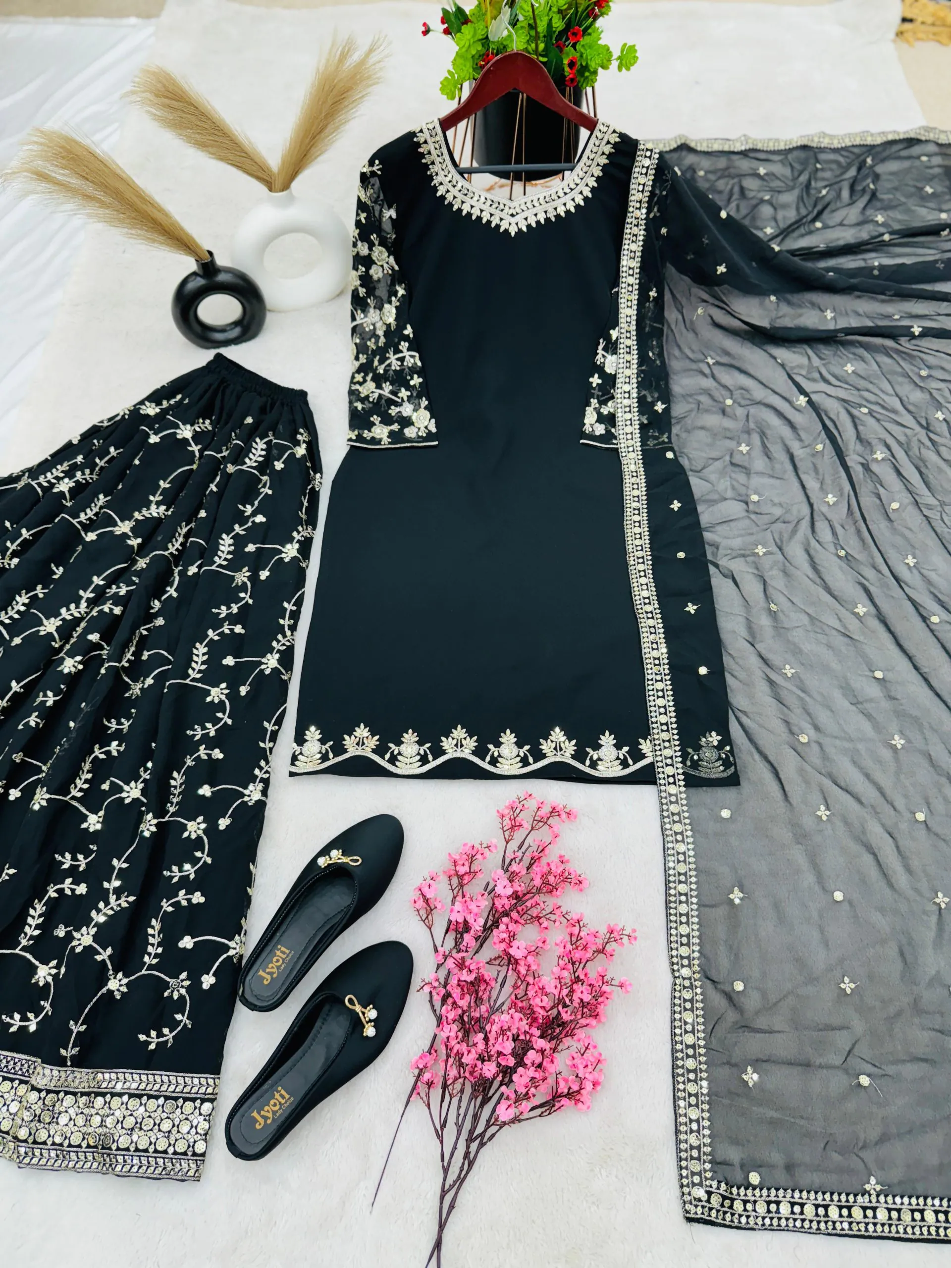 SRK 5135 Black Color Georgette Embroidery Sequence Salwar Suit Wedding, Party, Festive, Events Expected Delivery 4-6 Working Days @ 1999/- | Jump Suits, Casual Suits, Creative suits, Designer Suits, Palazzo Suits, Party Wear Suits, Patiala Suits, Salwar suit, Straight Suits