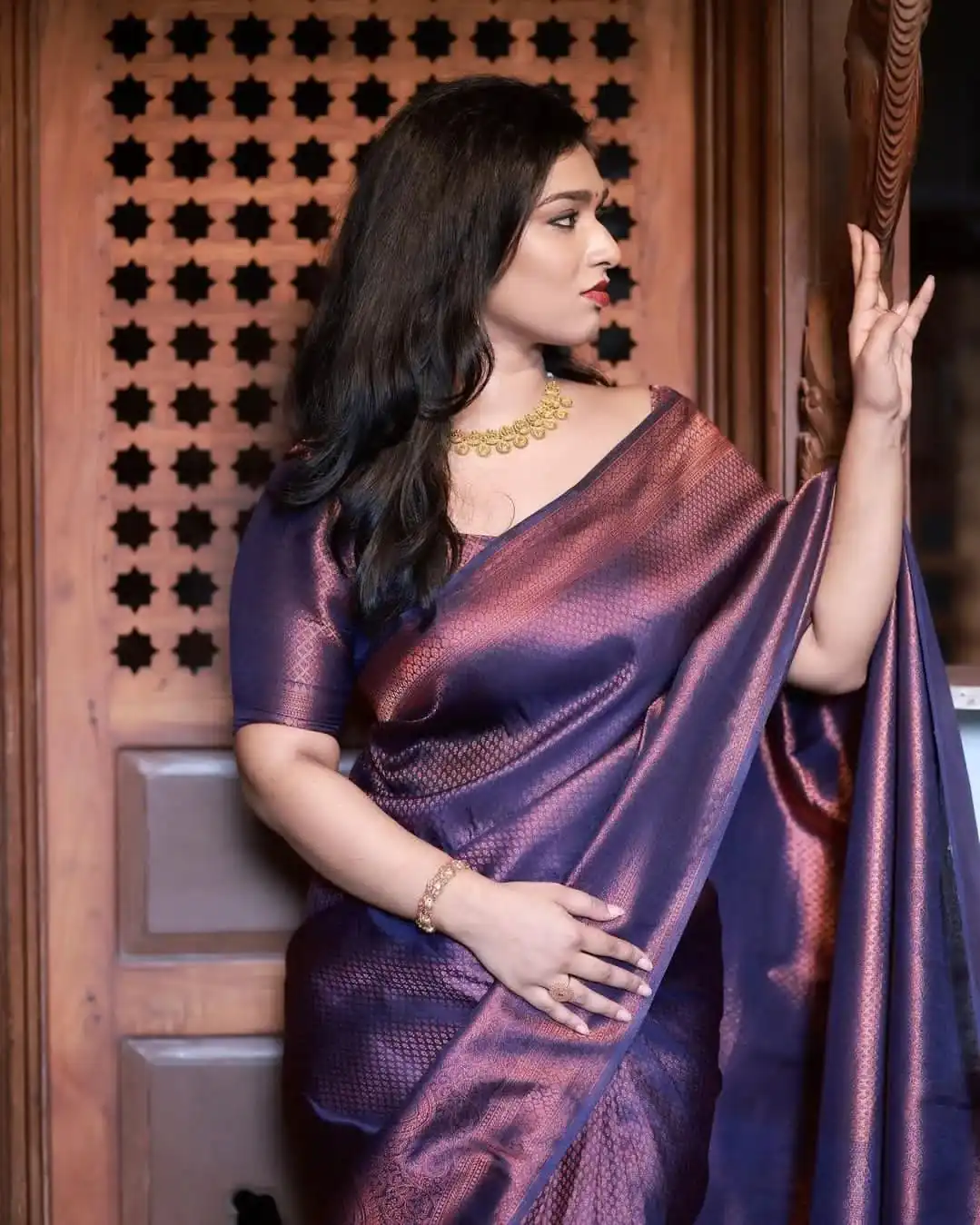 DDF Keri Purple Color Soft Lichi Silk Ordinary Design Rich Pallu Saree Casual, Party Wear, Events, Festivals Etc. Expected Delivery 4-6 Working Days 1399/ | Bollywood Sarees, Creative Sarees, Designer Sarees, Embroidered Sarees, Ethnic Saree, Modern Digital sarees, Party Wear Sarees, Sarees