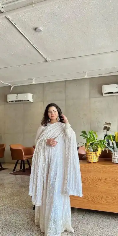 SSR 459 White Color Georgette Embroidery Sequence Salwar Suit Wedding, Party, Festive, Events Expected Delivery 4-6 Working Days @ 2199/- Only | Casual Suits, Creative suits, Designer Suits, Party Wear Suits, Salwar suit, Straight Suits