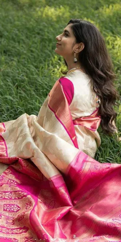 KP 4081 Blue Color Soft Lichi Silk Cloth Beautiful Rich Pallu Saree Casual, Party Wear, Wedding, Events Etc.   Expected Delivery 4-6 Working Days @ 1449/- | Bollywood Sarees, Creative Sarees, Designer Sarees, Embroidered Sarees, Ethnic Saree, Modern Digital sarees, Party Wear Sarees, Sarees